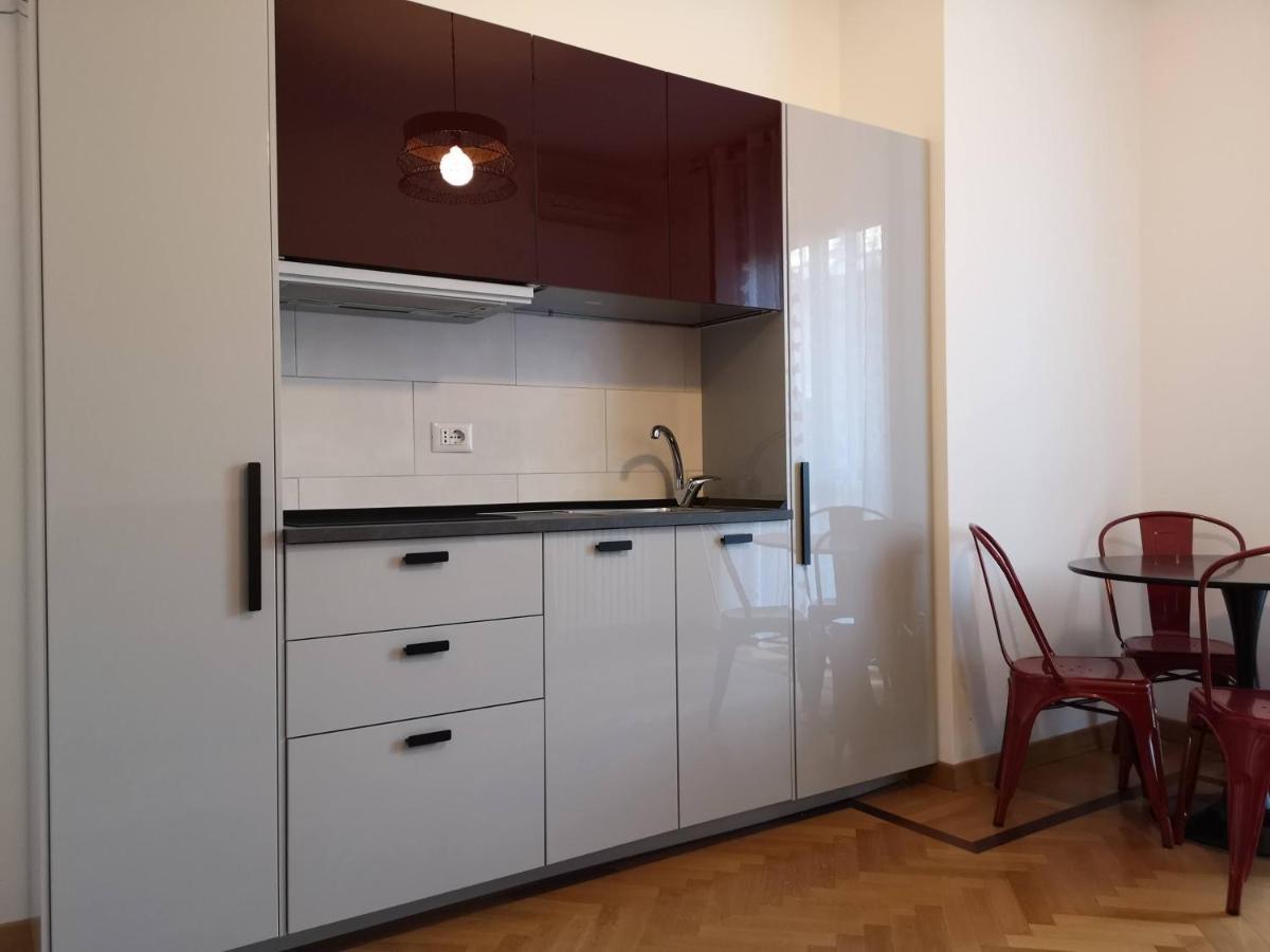 Pergolesi Apartments Milaan Buitenkant foto